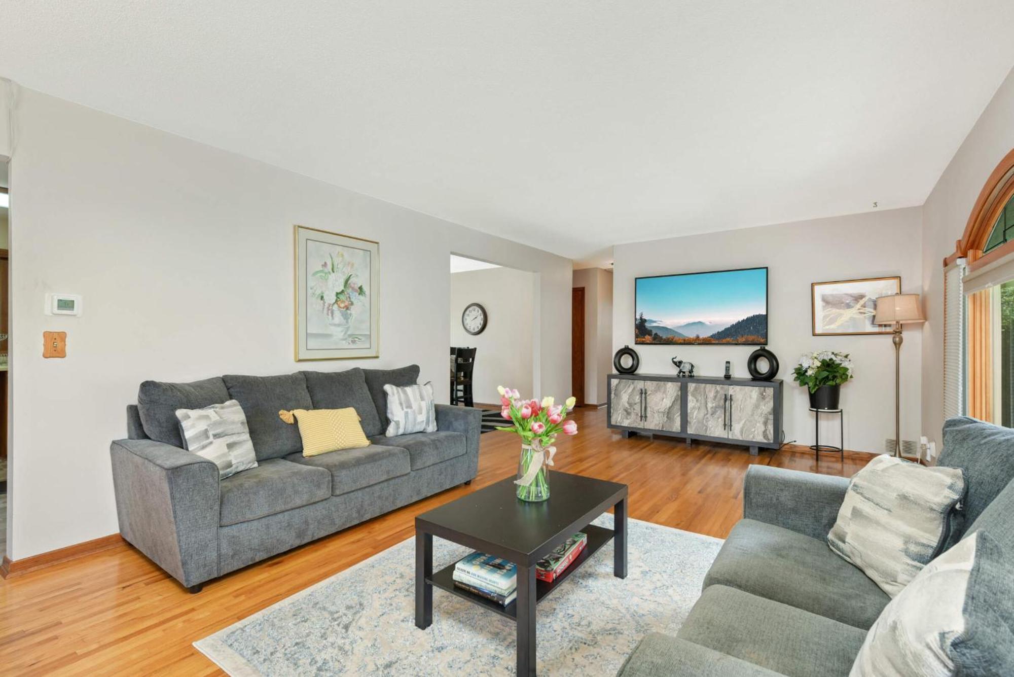 Cottage Grove Haven, Spacious 4-Bed, 3 Baths Retreat Exteriér fotografie